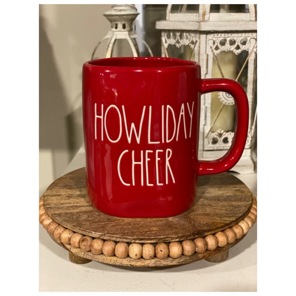 Rae Dunn Christmas “HOWLIDAY CHEER” Mug 🎅🏻🐶🎄